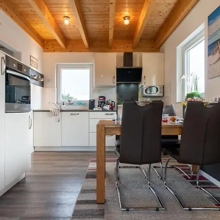 Ferienhaus-marinaperle-am-kai-29a Hébergement de vacances Großenbrode